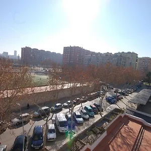 https://lets-holidays-apartment-in-sant-marti.topbarcelonahotels.com